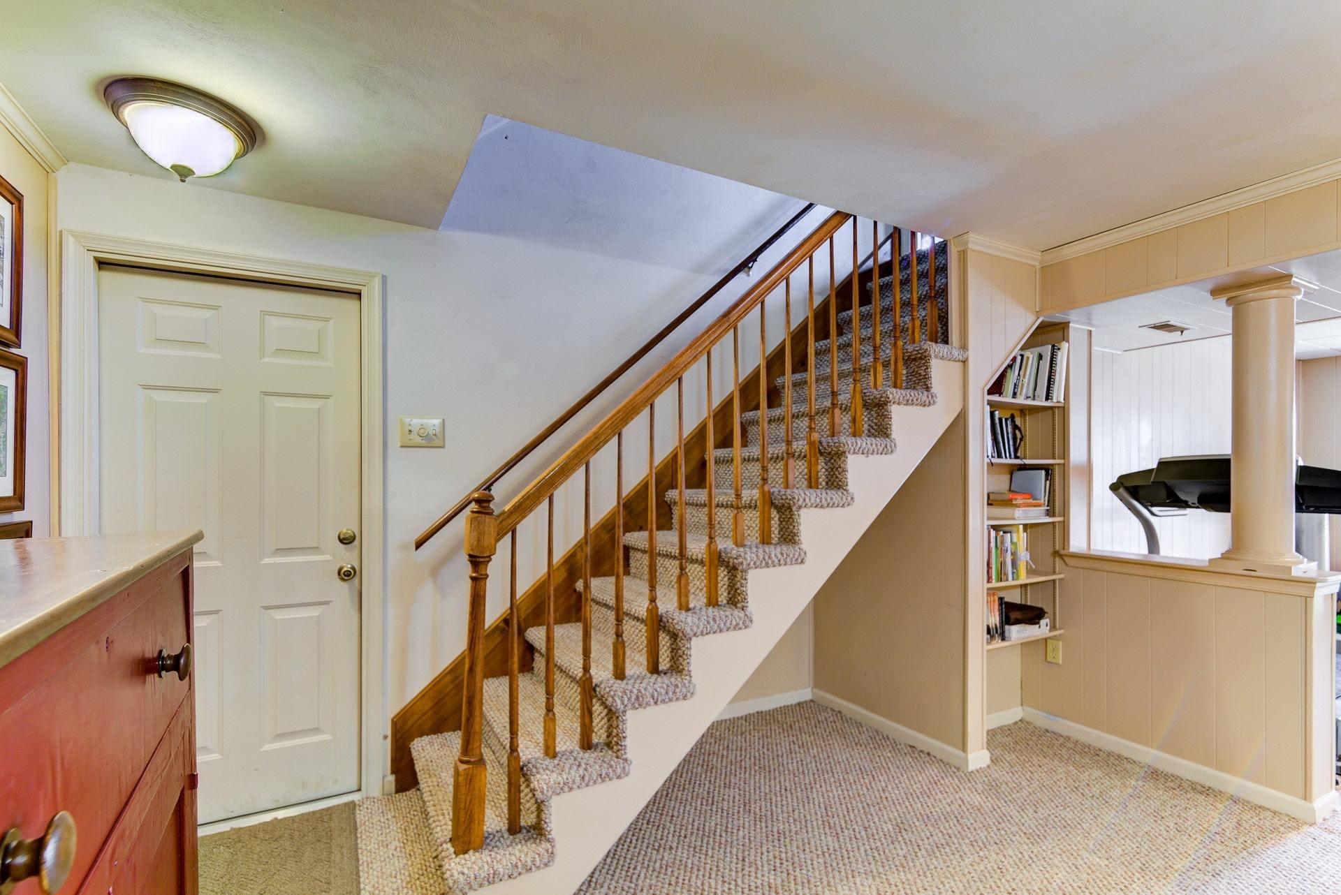 7119 Cedar Crest Road Roanoke, VA 24019 - Photo 34 of 51 034-335317-43-7119 Cedar Crest Rd-40-3_8