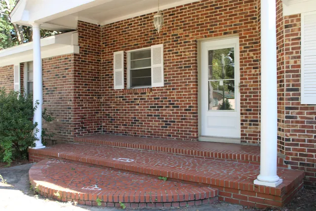 $239,000 | 1513 Live Oak Street, Quincy, FL 32351