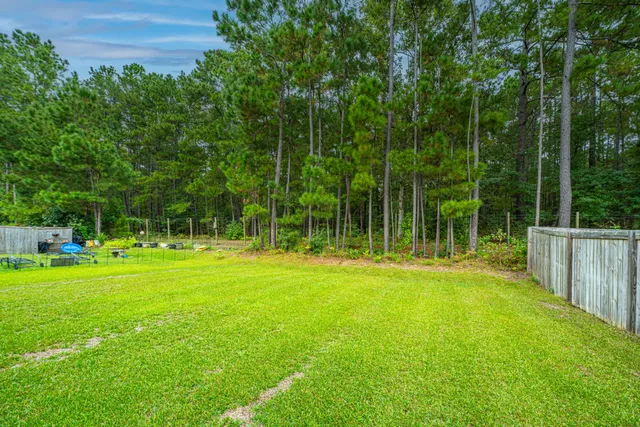 $375,000 | 186 Daniels Creek Circle, Goose Creek, SC 29445