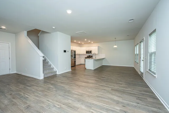 $375,000 | 186 Daniels Creek Circle, Goose Creek, SC 29445