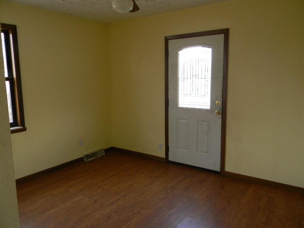 3832 Big Springs Ridge Road Friendsville, TN 37737 - Photo 9 of 13 Big Springs Interiors 004