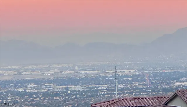 $1,039,000 | 11730 Hatchling Avenue, Las Vegas, NV 89138