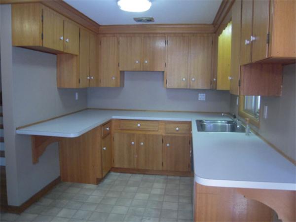 11 Elliot Road Sudbury, MA 01776 - Photo 4 of 10
