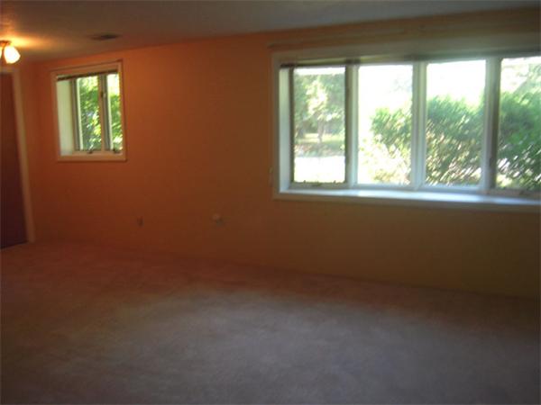 11 Elliot Road Sudbury, MA 01776 - Photo 7 of 10