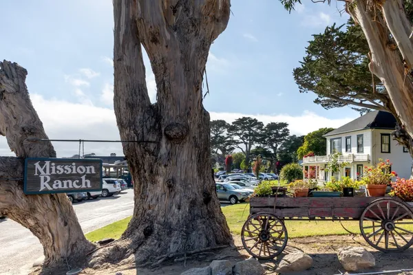 $2,899,000 | 3017 Lasuen Drive, Carmel, CA 93923