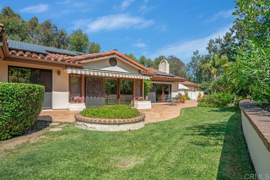 17544 Los Morros Rancho Santa Fe, CA 92067 - Photo 2 of 13