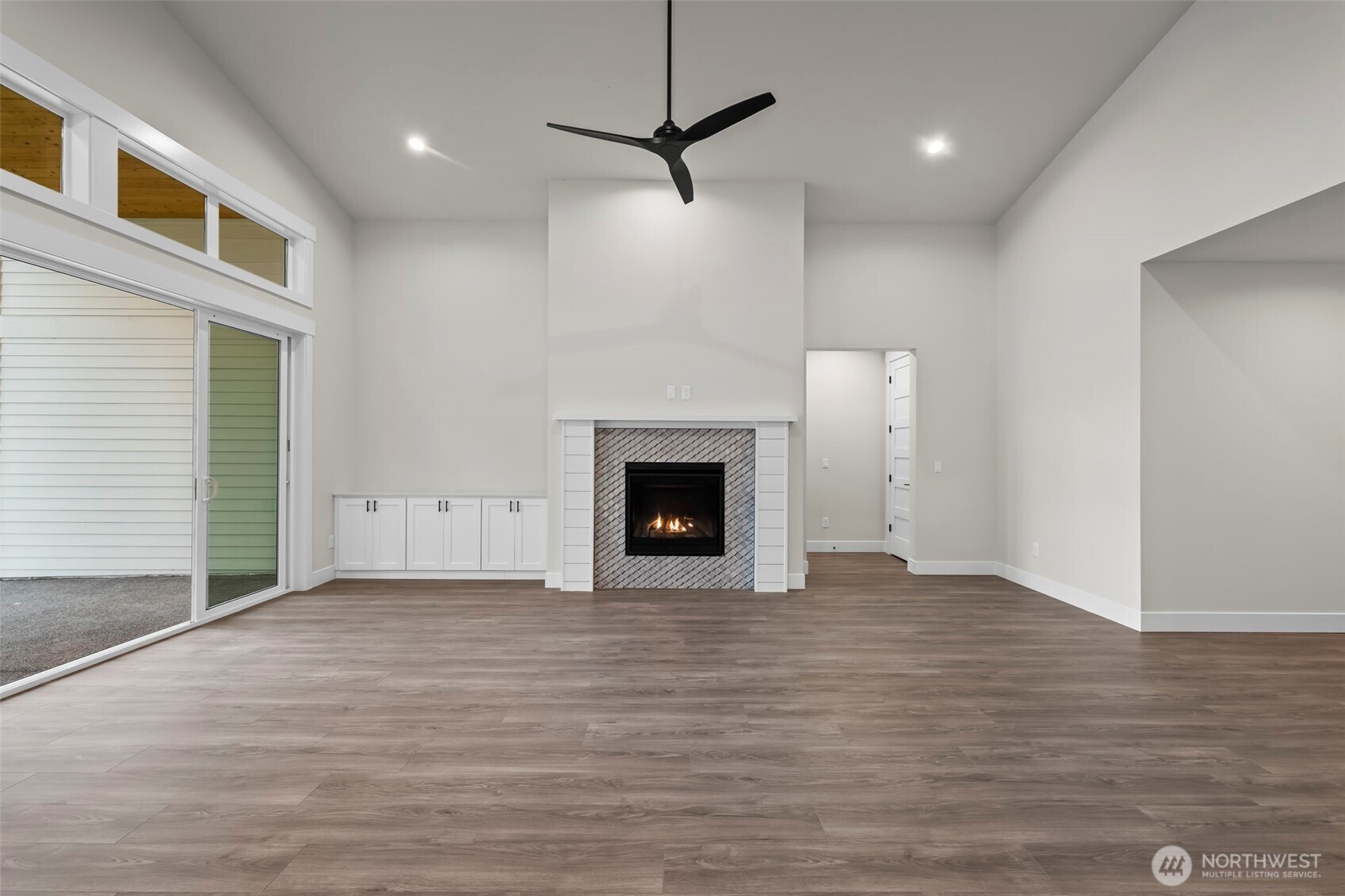 8717 33rd Street East Edgewood, WA 98371 - Photo 13 of 39