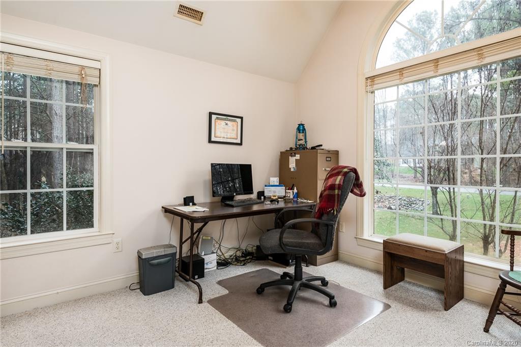 7034 Ridgeway Road Stanley, NC 28164 - Photo 5 of 46 Gallery Image 5