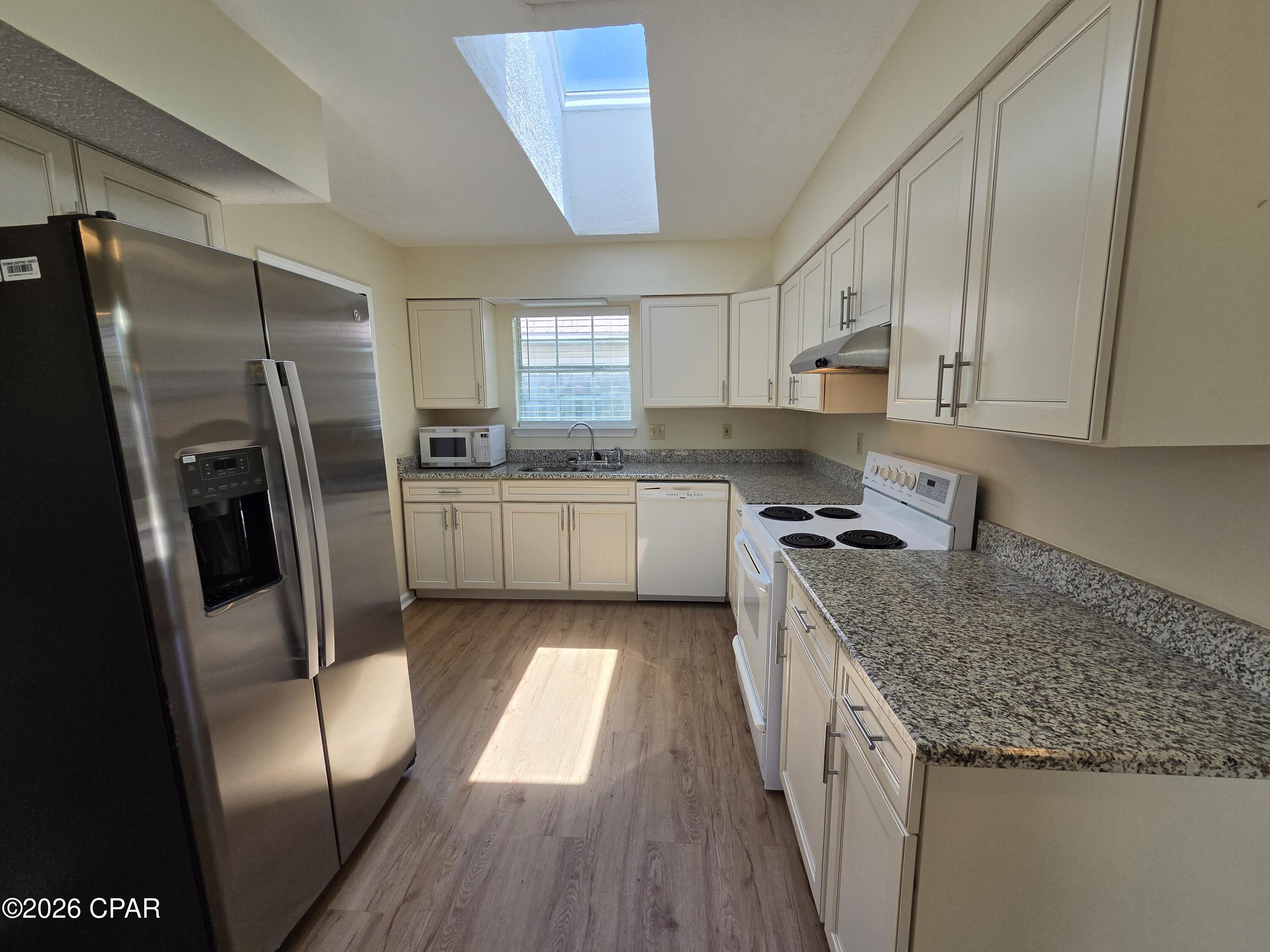 4012 Woodridge Road Panama City, FL 32405 - Photo 7 of 26