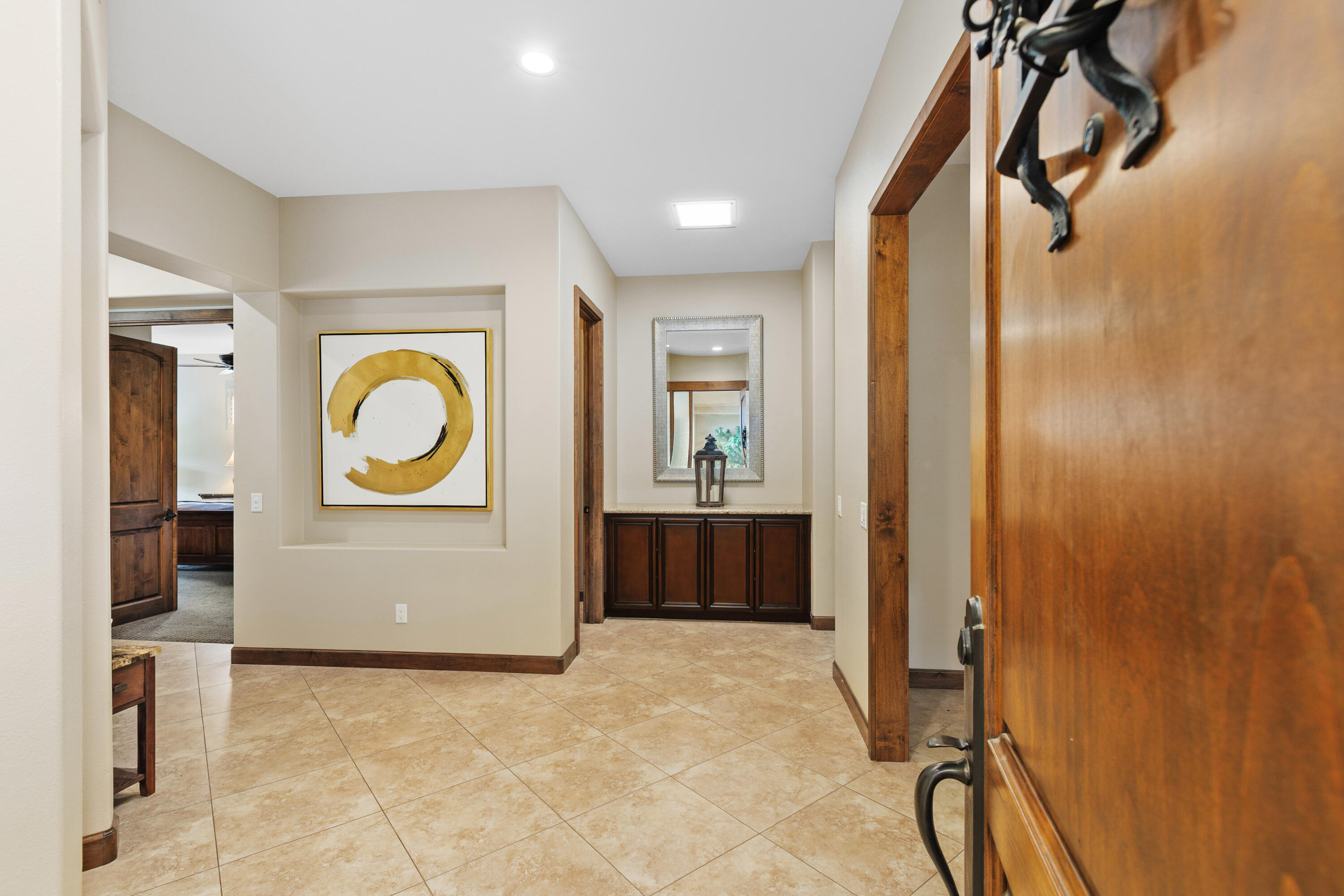 207 North Kavenish Drive Rancho Mirage, CA 92270 - Photo 4 of 41 6_11965577_185369_185369-EI-106