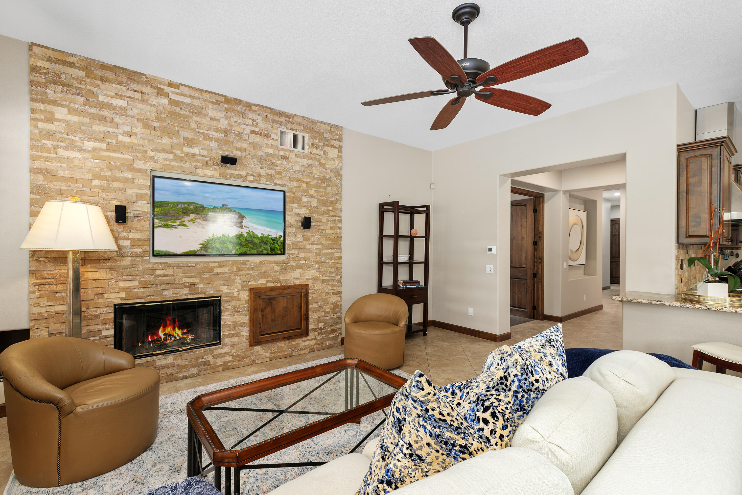 207 North Kavenish Drive Rancho Mirage, CA 92270 - Photo 6 of 41 9_11965583_185369_185369-EI-110-fire