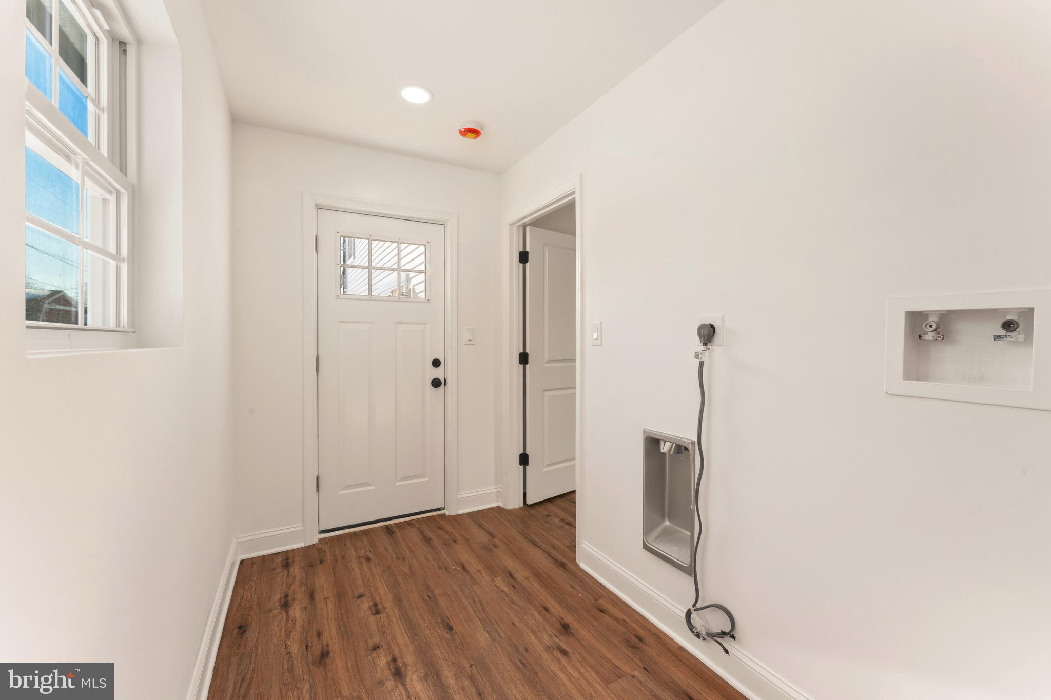 12 Geranium Road Levittown, PA 19057 - Photo 17 of 38