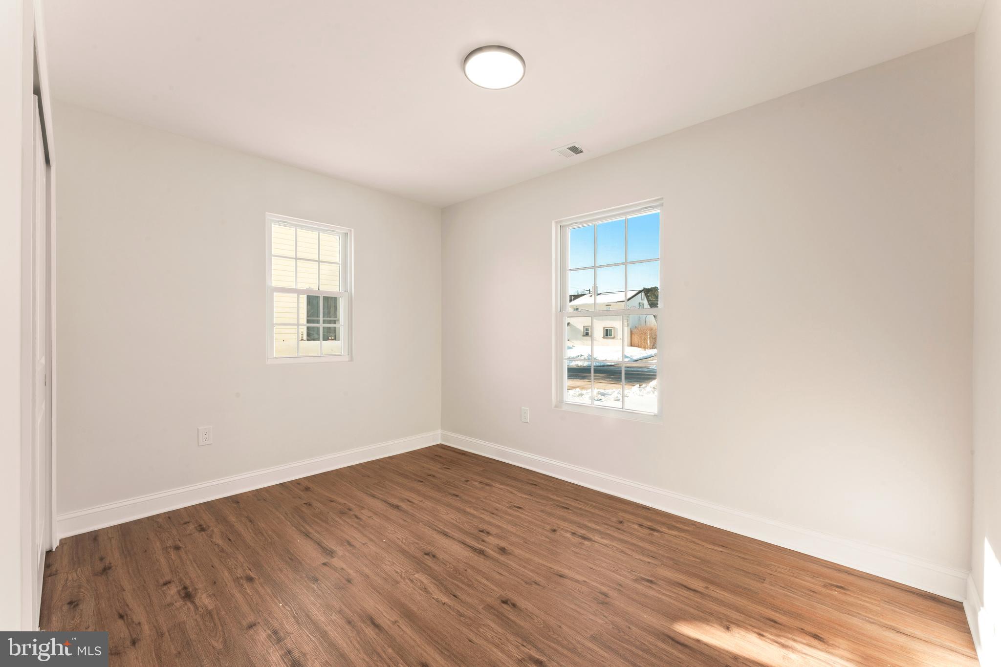 12 Geranium Road Levittown, PA 19057 - Photo 20 of 38