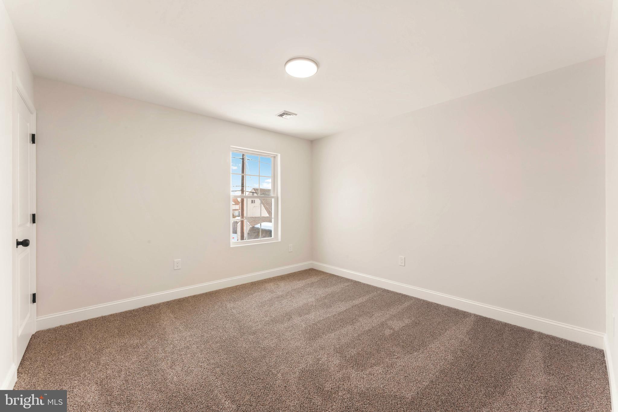 12 Geranium Road Levittown, PA 19057 - Photo 28 of 38