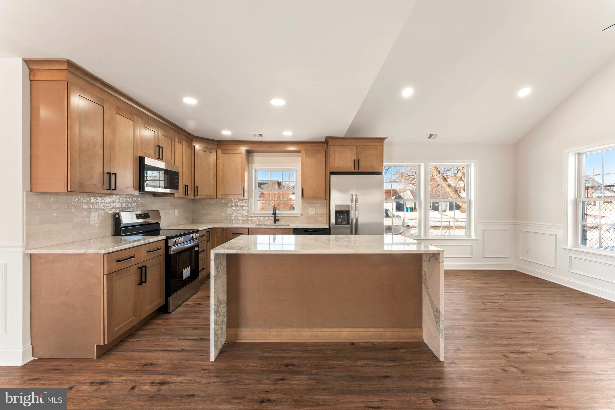 12 Geranium Road Levittown, PA 19057 - Photo 8 of 38