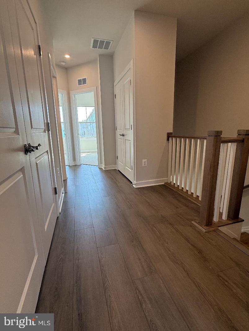 3809 Shale Ridge Road Woodbridge, VA 22193 - Photo 19 of 24 upper level hallway