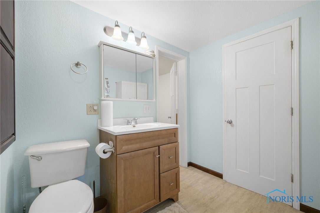 9900 Salisbury Road Monclova, OH 43542 - Photo 20 of 35 Gallery Image 20