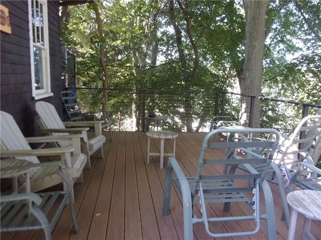 $1,950 | 27 West Park Place, Unit 2F, Woonsocket, RI 02895