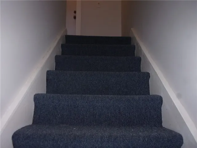 $1,950 | 27 West Park Place, Unit 2F, Woonsocket, RI 02895