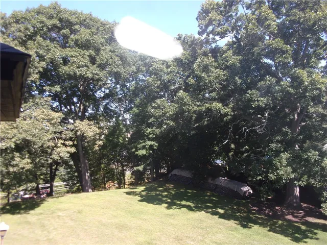 $1,950 | 27 West Park Place, Unit 2F, Woonsocket, RI 02895