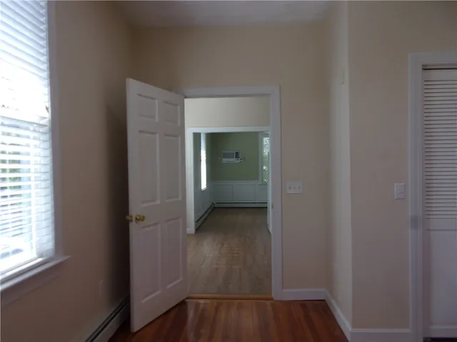 $1,950 | 27 West Park Place, Unit 2F, Woonsocket, RI 02895