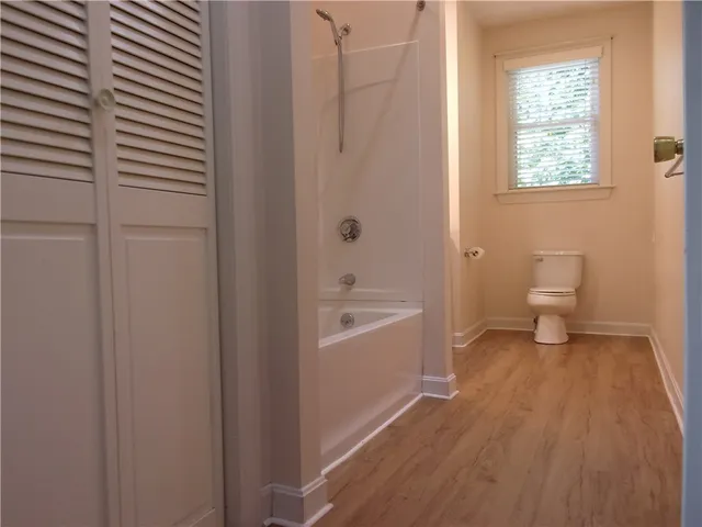 $1,950 | 27 West Park Place, Unit 2F, Woonsocket, RI 02895