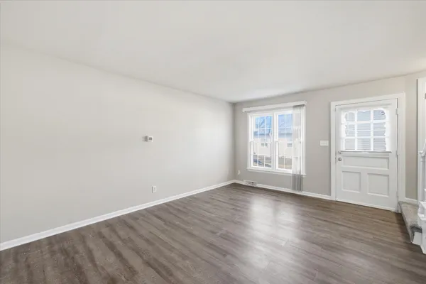 $1,650 | 4273 West Cherrywood Lane, Brown Deer, WI 53209