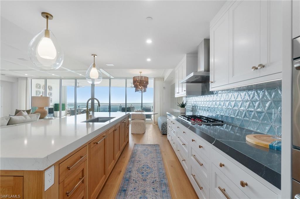 13945 Old Coast Road, Unit 1502 Naples, FL 34110 - Photo 9 of 49 Gallery Image 9