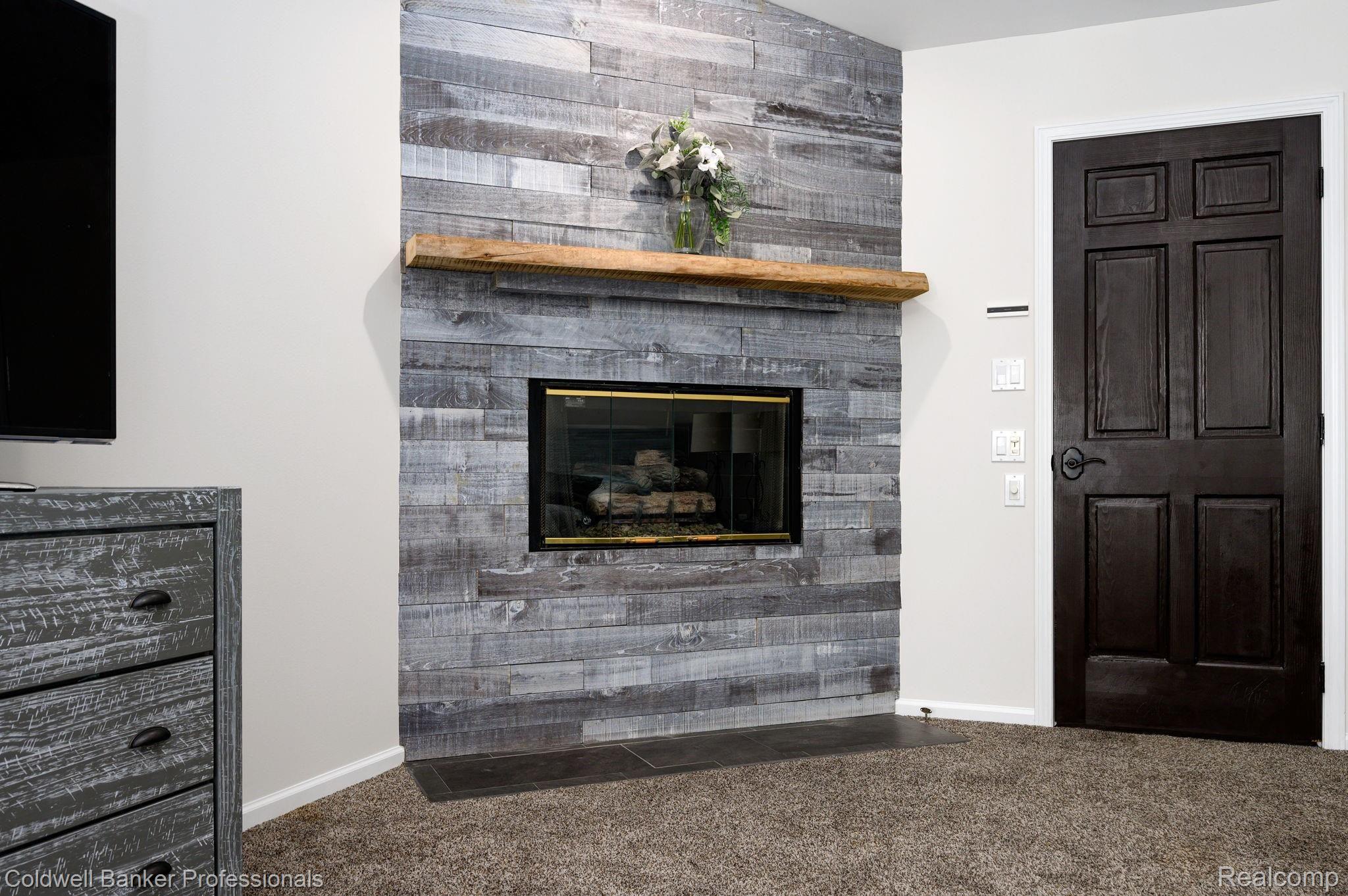 424 Orchard Ridge Drive Lake Orion, MI 48362 - Photo 27 of 44 24-web-or-mls-Orchard-Ridge-24.jpg