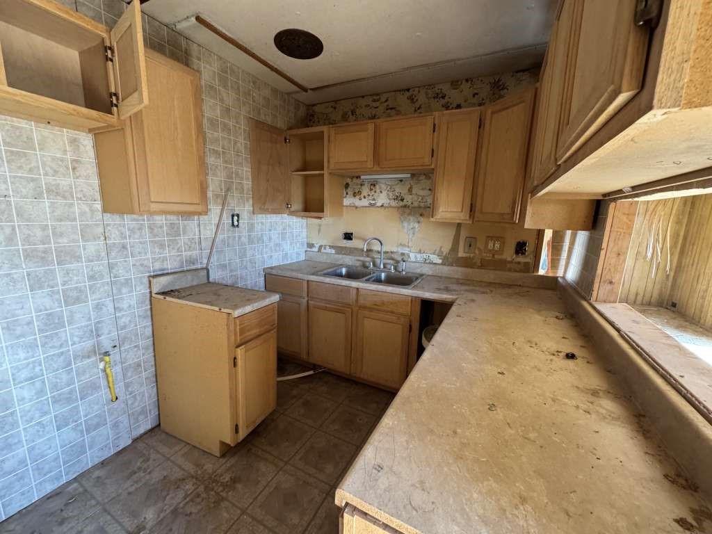 0 Hendrickson Street Goldsmith, TX 79741 - Photo 2 of 6