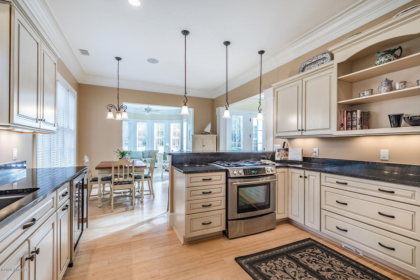 823 North Reeve Road St. Helena Island, SC 29920 - Photo 11 of 46 15 Kitchen