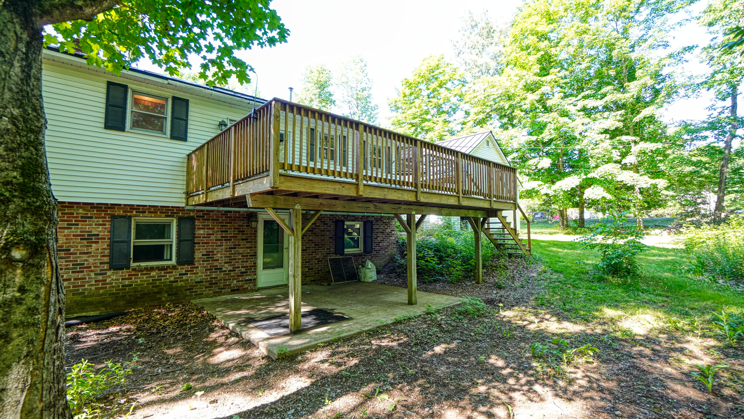 655 Bellsqueeze Road Clinton, ME 04927 - Photo 26 of 36 025
