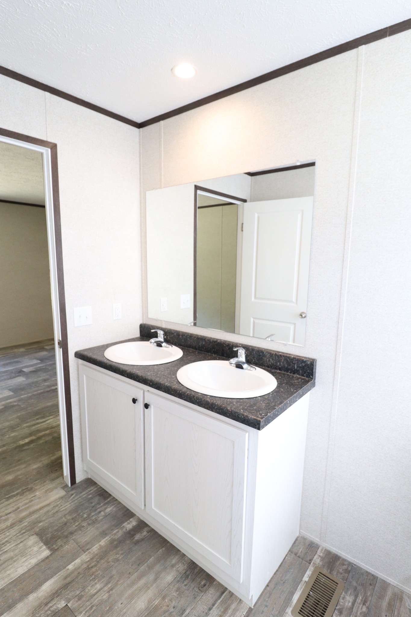 7290 Carthage Road Pleasant Shade, TN 37145 - Photo 22 of 30 Gallery Image 22
