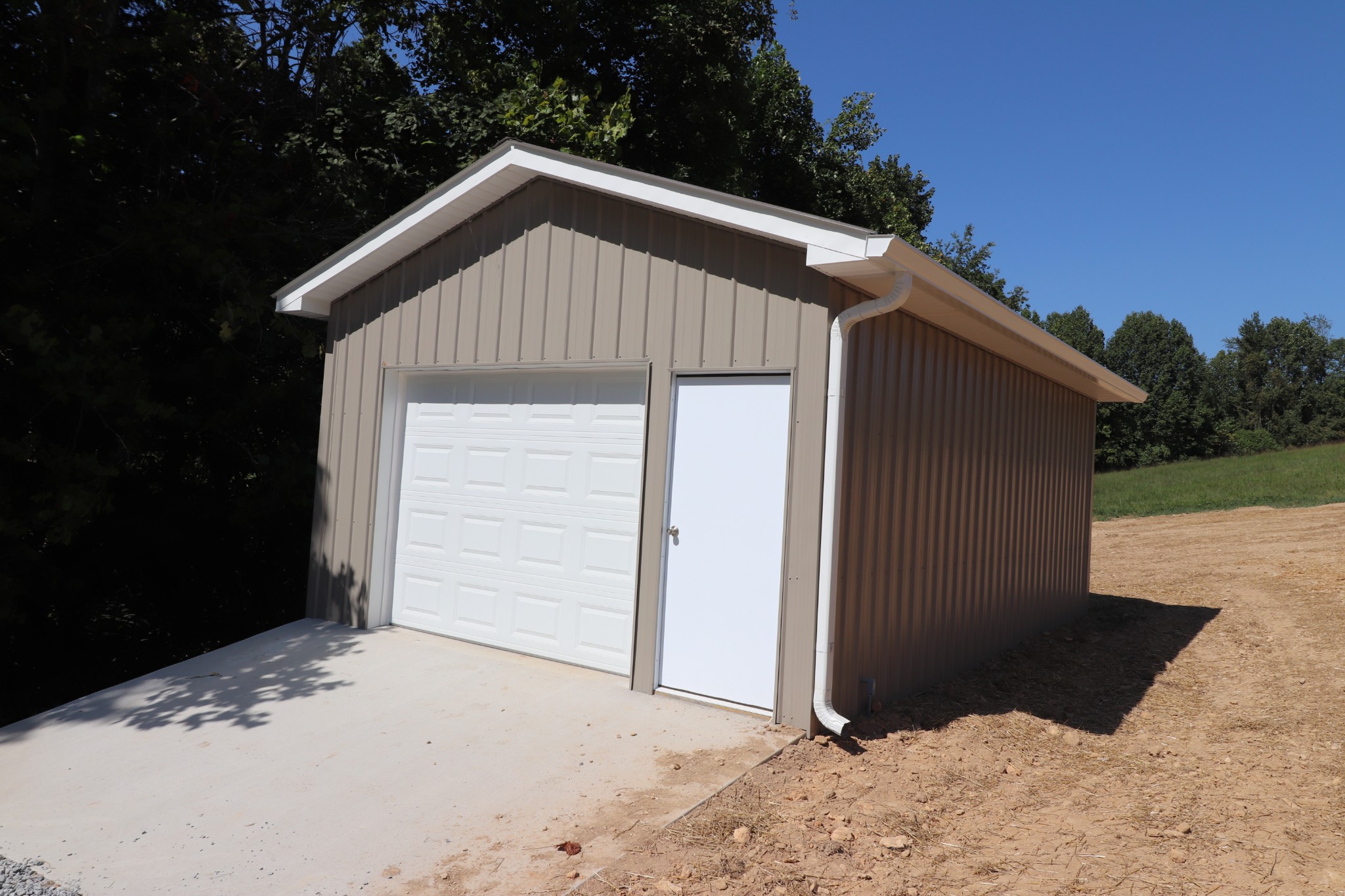 7290 Carthage Road Pleasant Shade, TN 37145 - Photo 4 of 30 Gallery Image 4