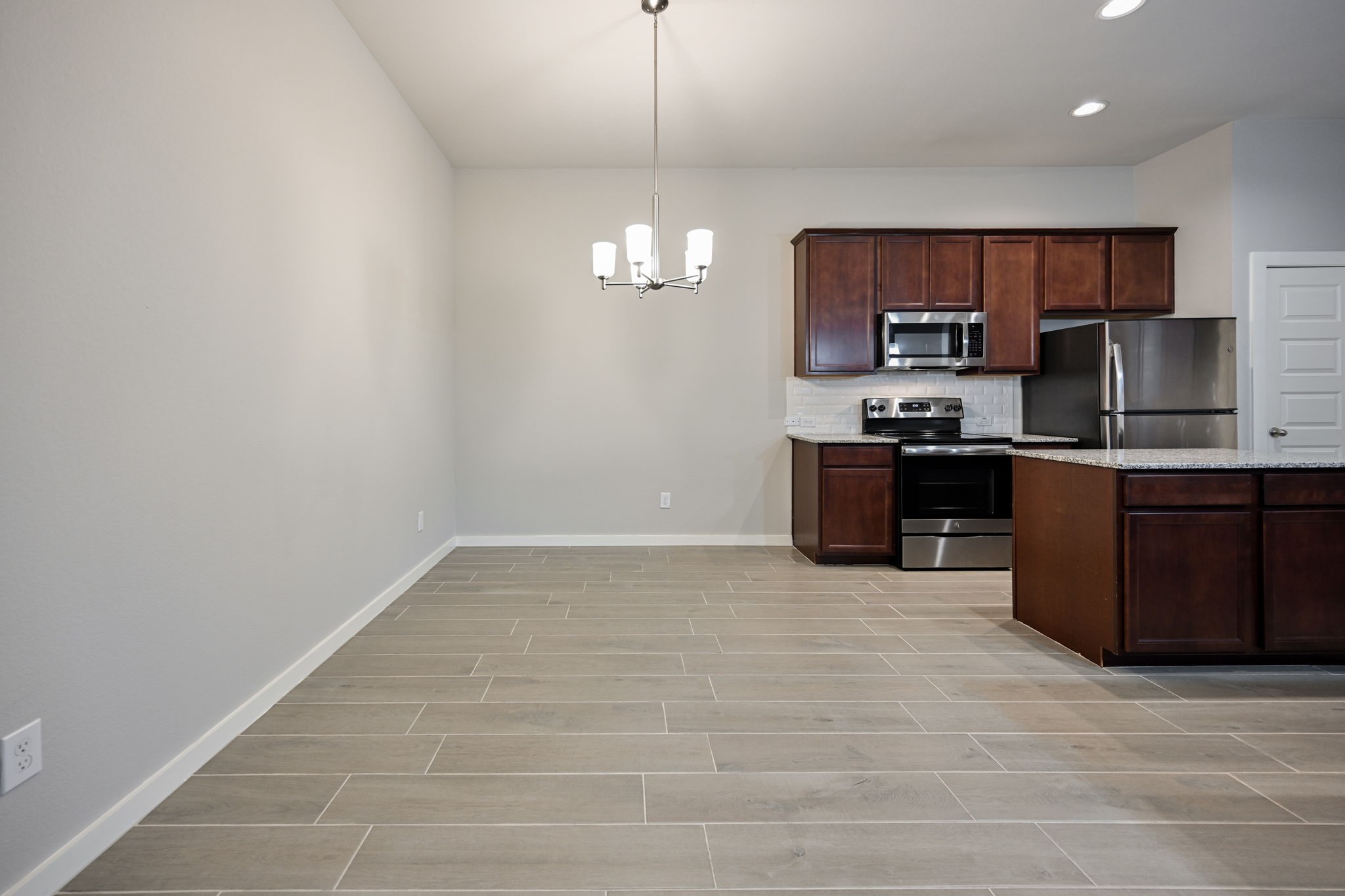 127 Wickersham, Unit A Conroe, TX 77304 - Photo 8 of 36