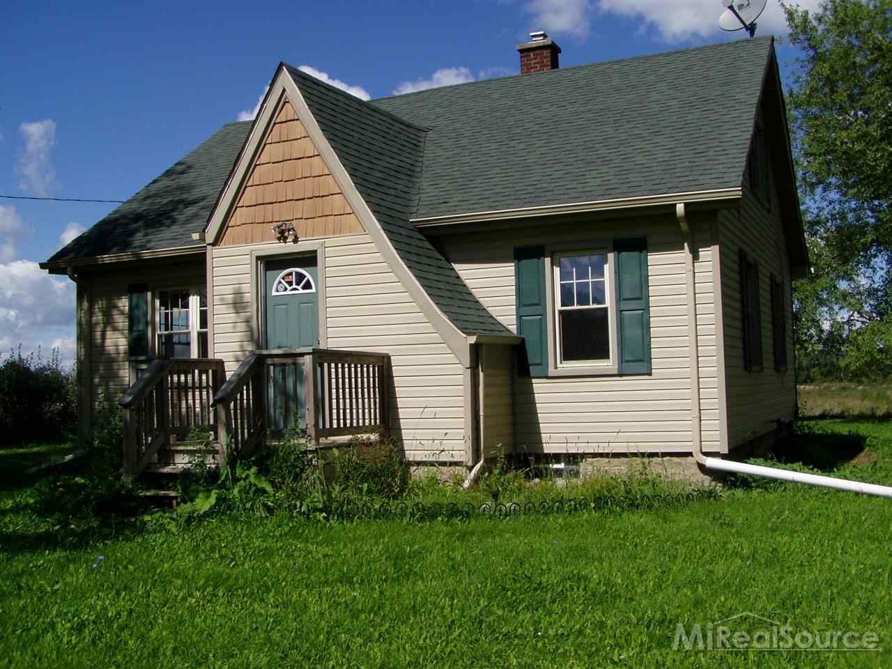 8684 Bryce Road Avoca, MI 48006 - Photo 7 of 23