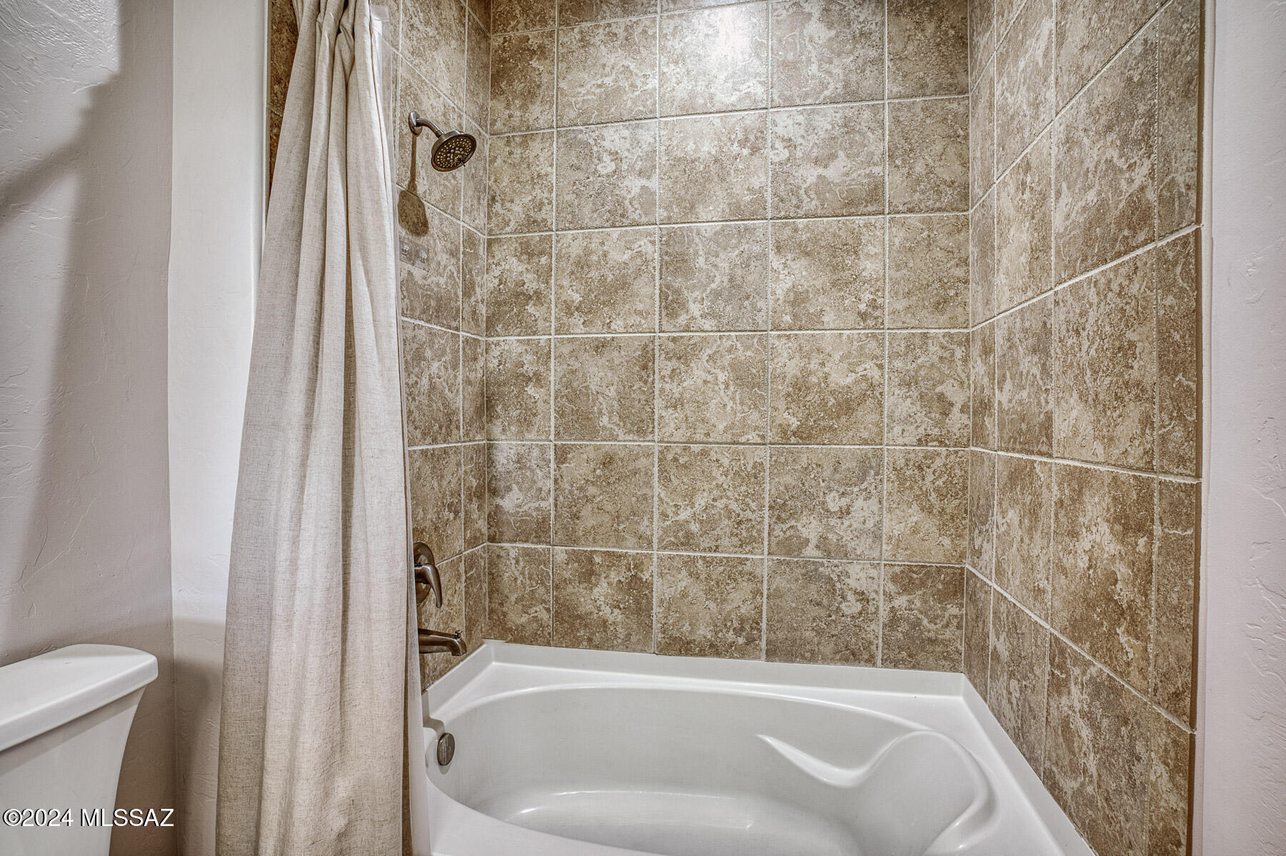 2550 East River Road, Unit 15304 Tucson, AZ 85718 - Photo 17 of 30