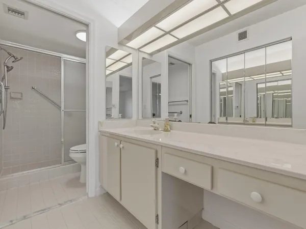 $204,900 | 7292 South Devon Drive, Unit 302, Tamarac, FL 33321