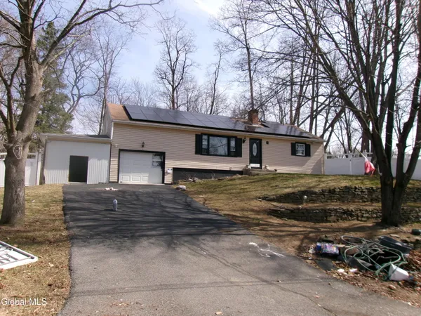 $200,000 | 1 Gilmore Terrace, Guilderland, NY 12303