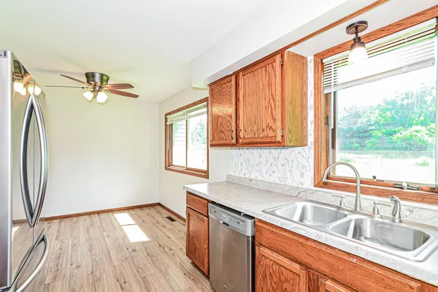 $305,000 | 966 Chestnut Street, Taylors Falls, MN 55084