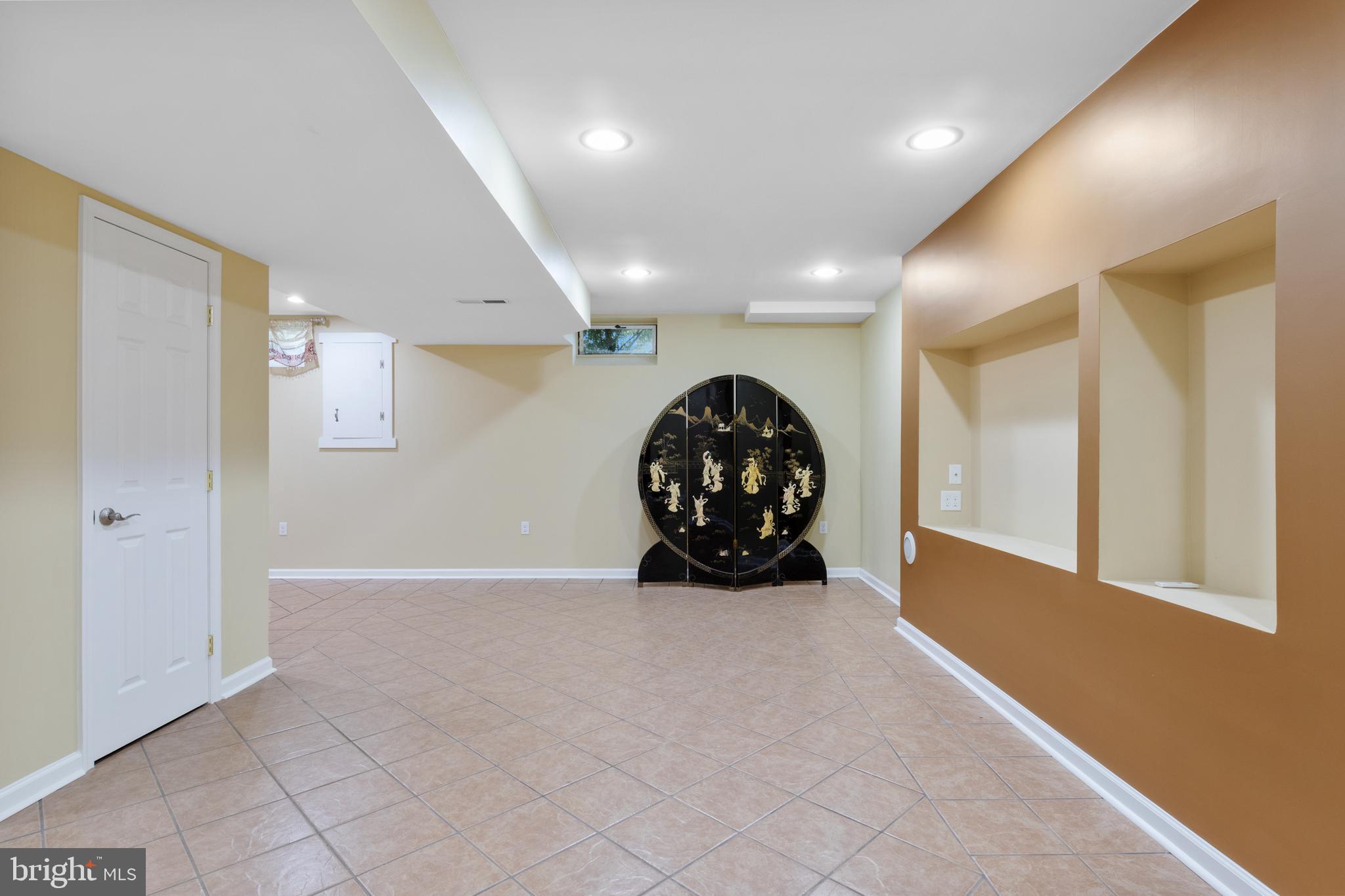 3288 Raintree Road York, PA 17404 - Photo 34 of 52 Gallery Image 34