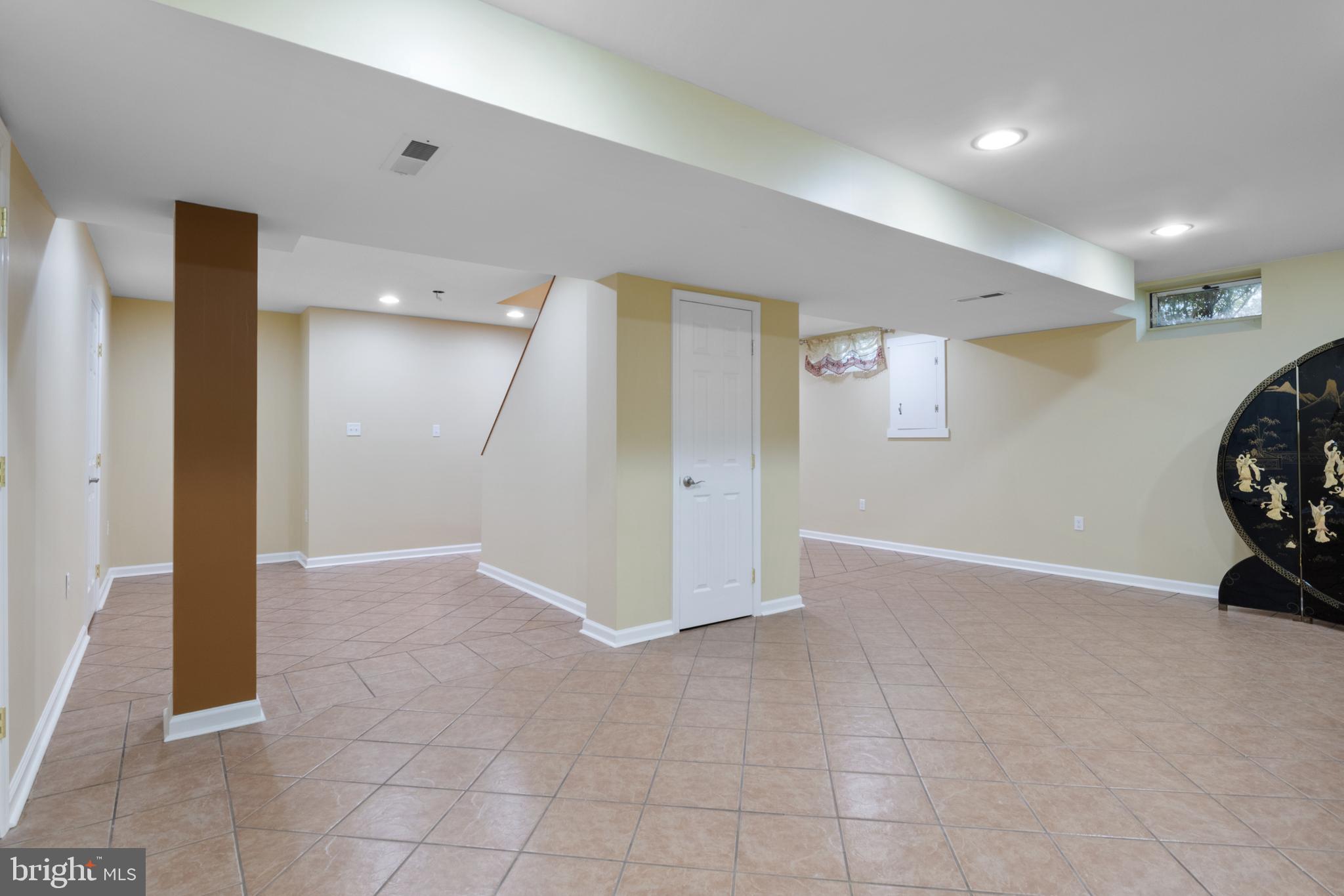 3288 Raintree Road York, PA 17404 - Photo 35 of 52 Gallery Image 35