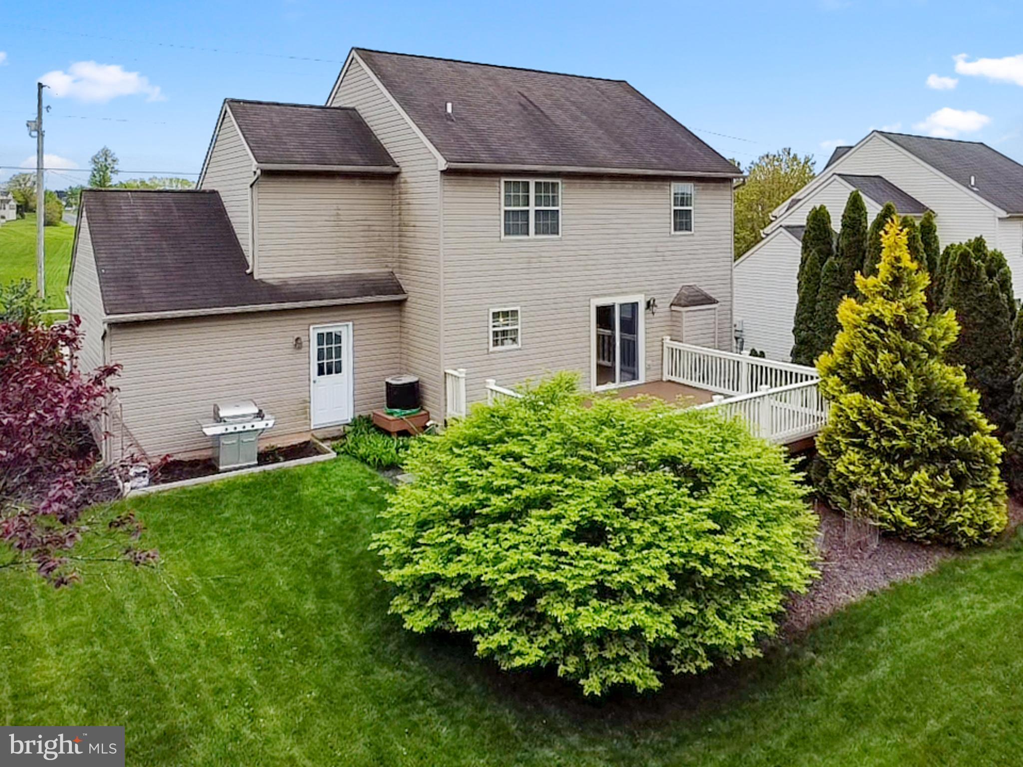 3288 Raintree Road York, PA 17404 - Photo 48 of 52 Gallery Image 48