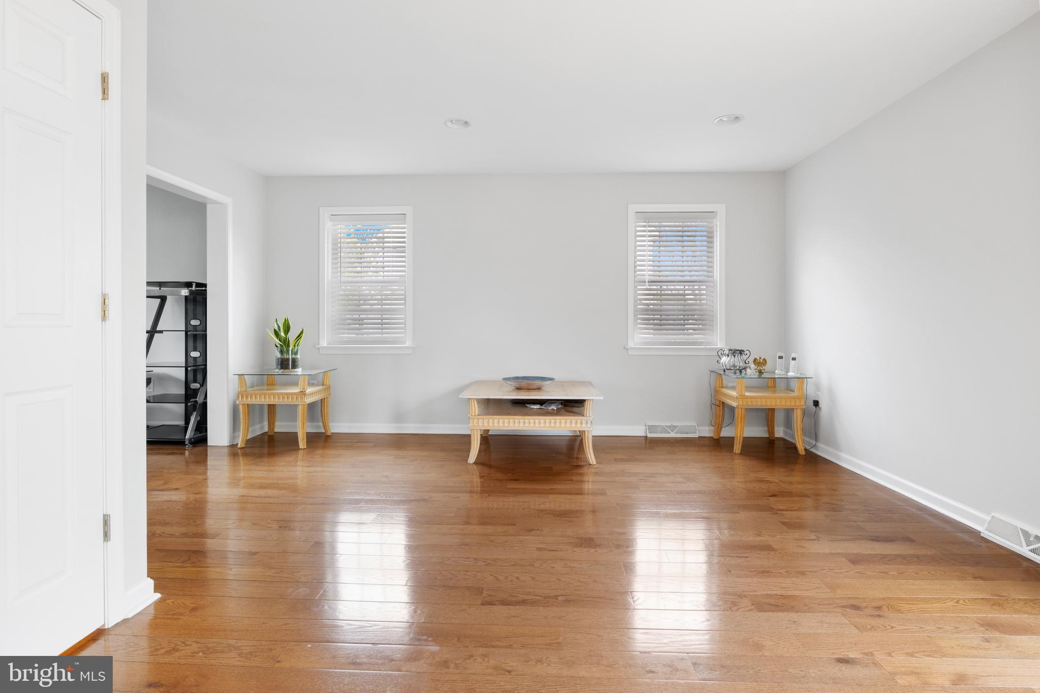 3288 Raintree Road York, PA 17404 - Photo 8 of 52 Gallery Image 8