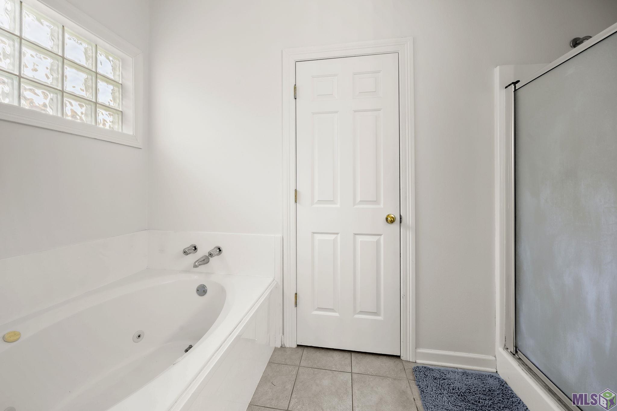 5543 Arialo Drive Baton Rouge, LA 70820 - Photo 12 of 19