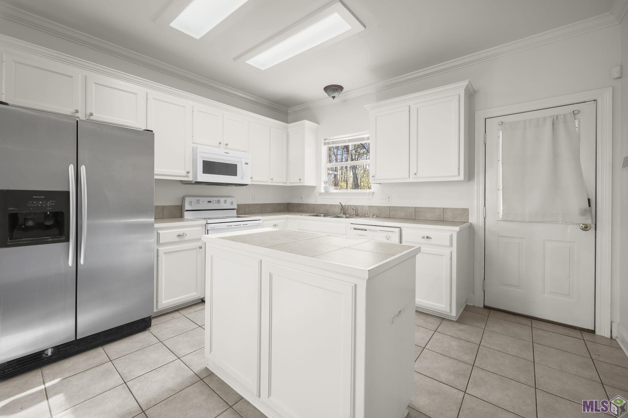 5543 Arialo Drive Baton Rouge, LA 70820 - Photo 6 of 19