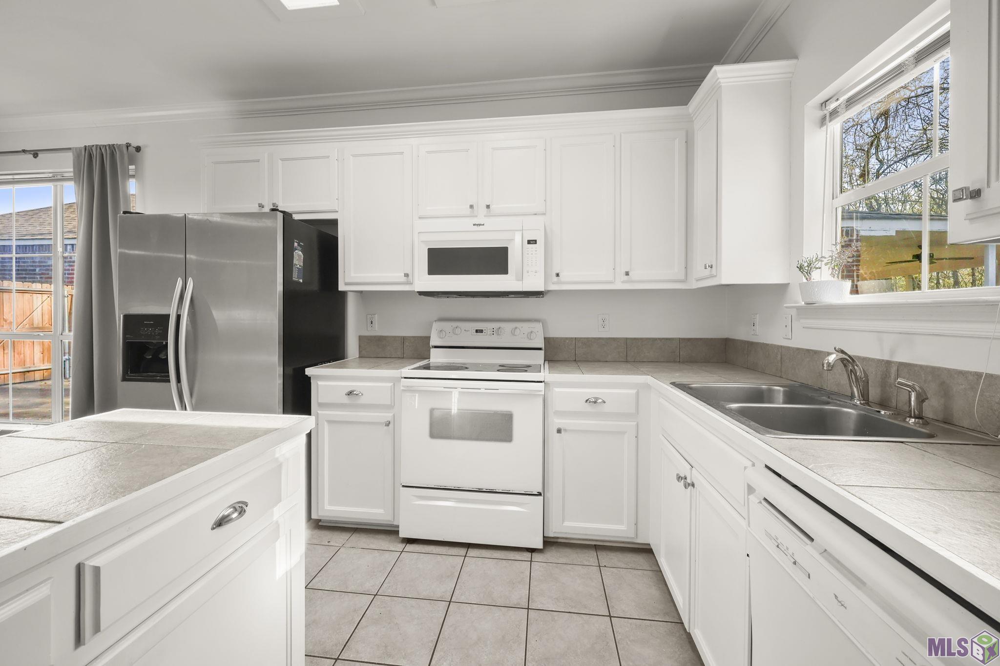 5543 Arialo Drive Baton Rouge, LA 70820 - Photo 7 of 19