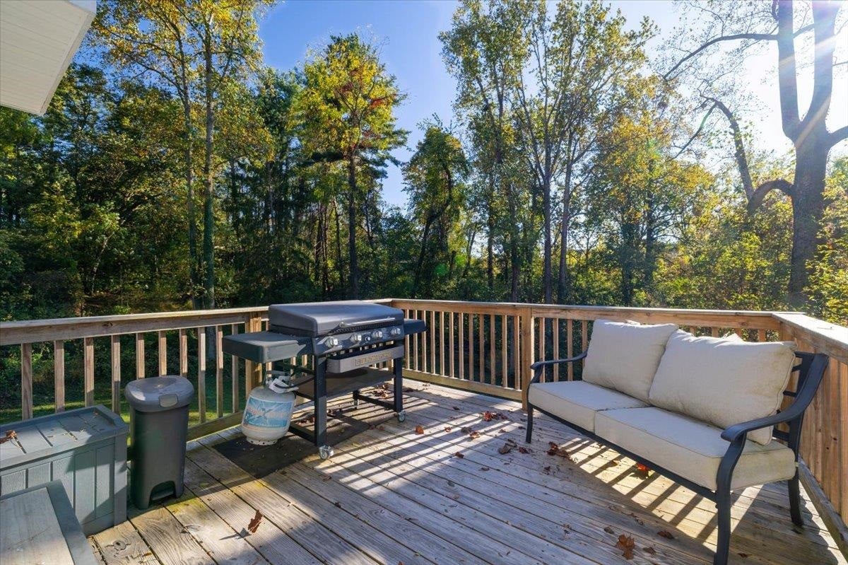 512 Howe Street Radford, VA 24141 - Photo 23 of 30 Gallery Image 23