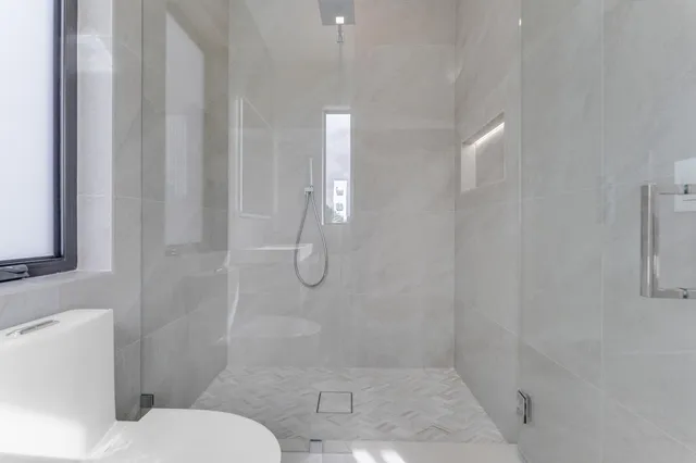 $5,495,000 | 913 Denery Lane, Delray Beach, FL 33483