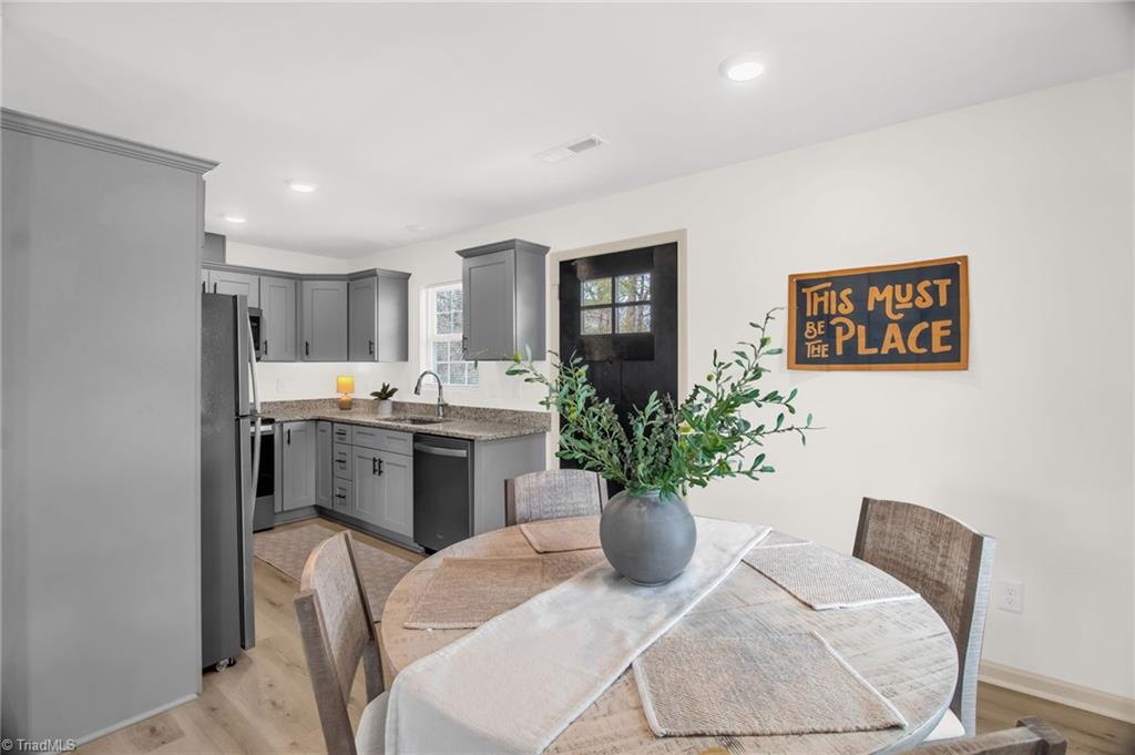 2069 Darwick Road Winston-Salem, NC 27127 - Photo 11 of 38